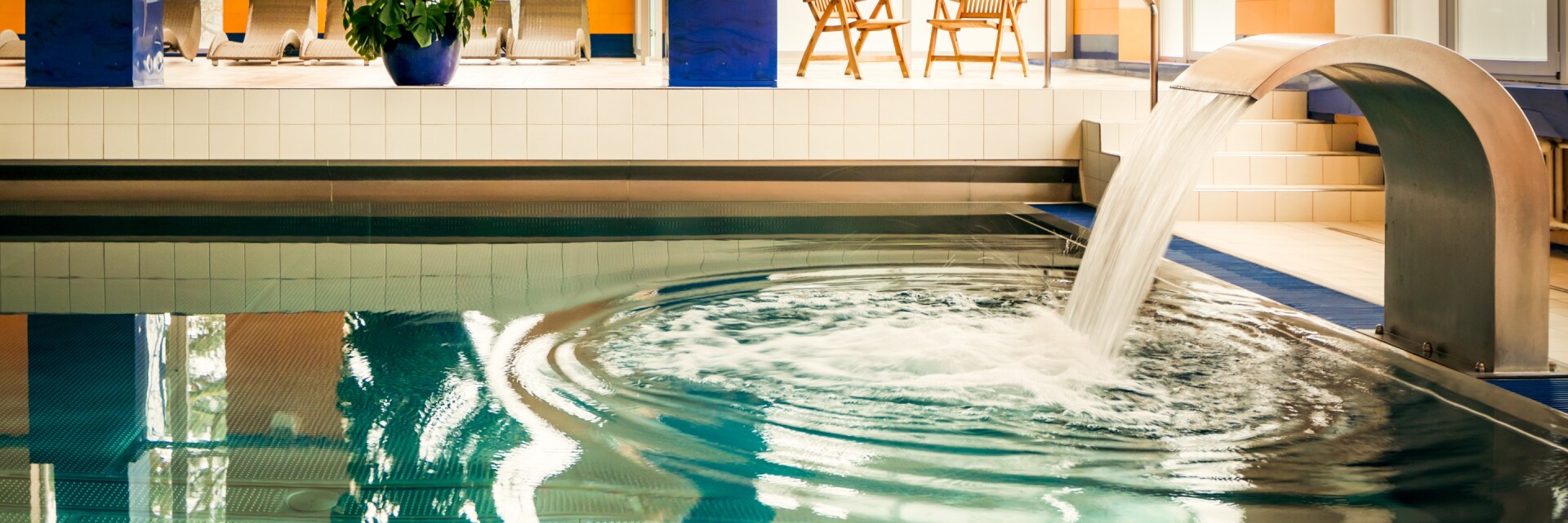 Pool detail.jpg